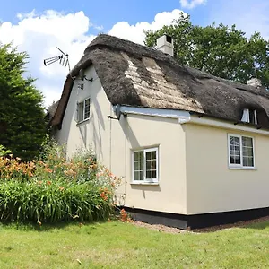  Holiday home Dorset Thatch Retreat: Spacious Family With Garden And Access United Kingdom